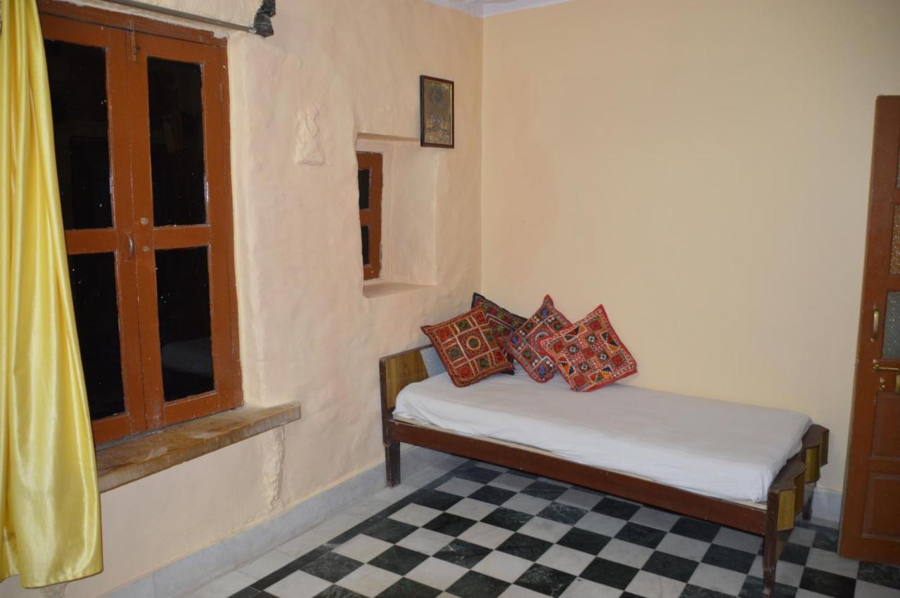 Hotel Surja Jaisalmer Εξωτερικό φωτογραφία